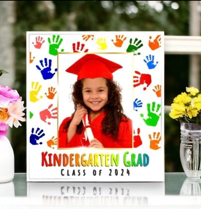 KINDER GRAD PHOTO KEEPSAKE: MULTI-PACKS - Yard Card Signs by JYS International